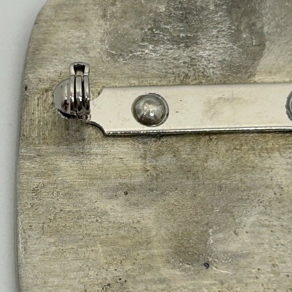 Alice Seely 2000 Tribal Silvertone Brooch With Engraved Petroglyph Design 1.75 I - Picture 9 of 13